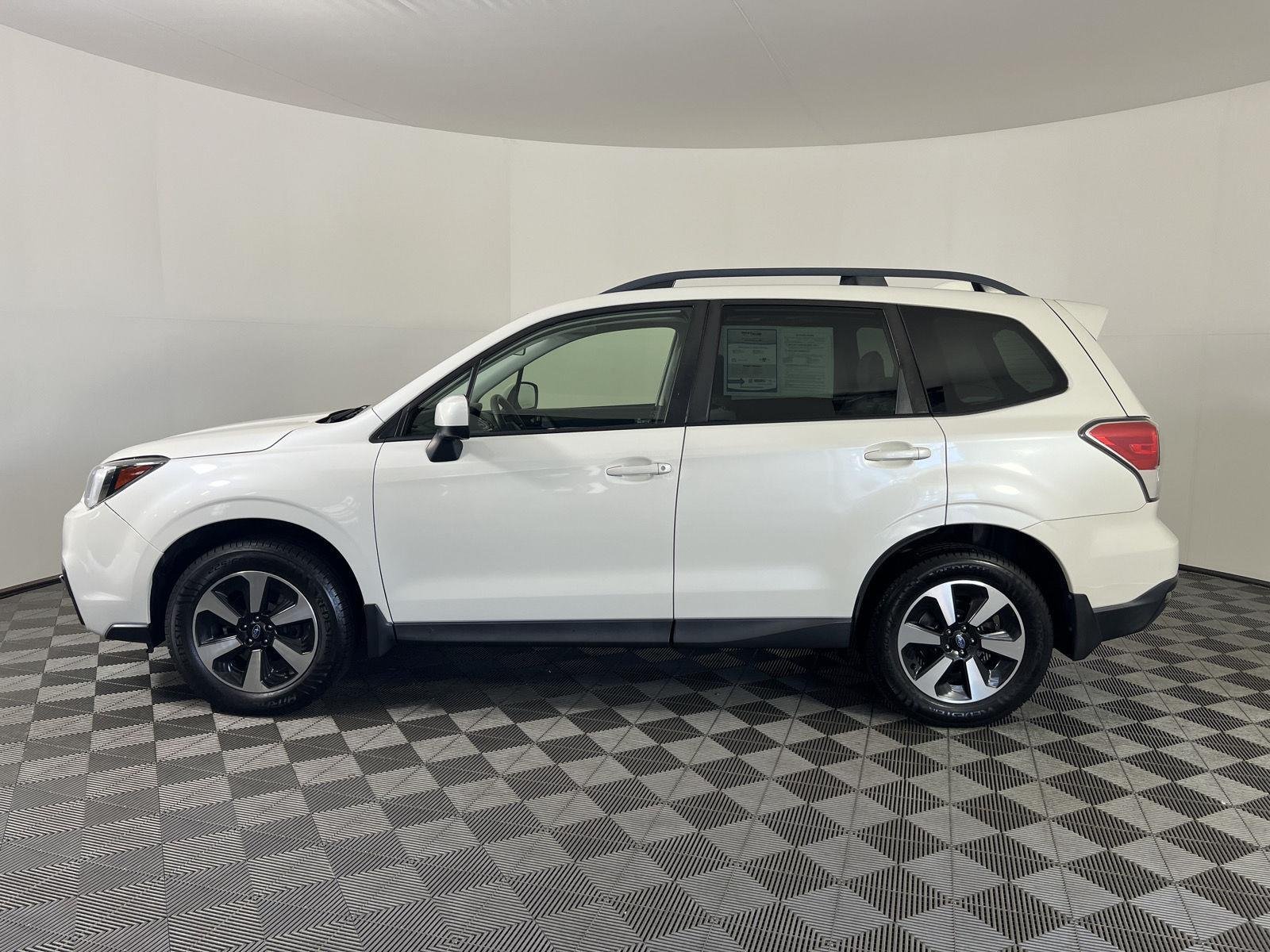 Used 2018 Crystal White Pearl Subaru Premium image 6