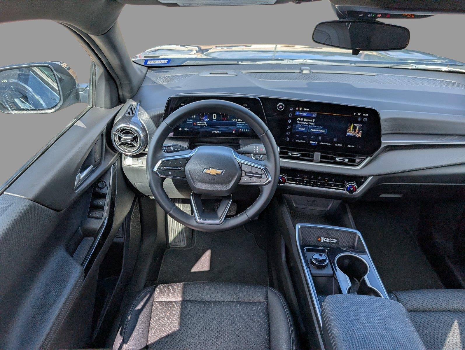 Used 2026 Lakeshore Blue Metallic Chevrolet LT image 21