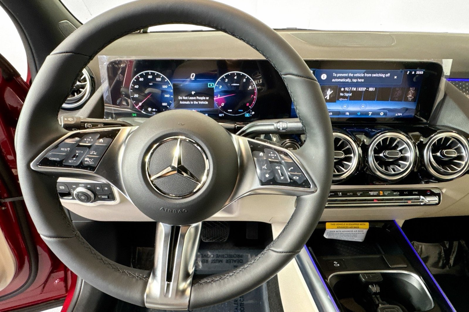 Certified Used 2026 Manufaktur Patagonia Red Metallic Mercedes-Benz GLA 250 image 11