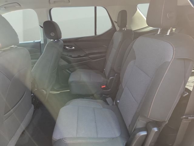 Used 2018 Gray Chevrolet LT image 32