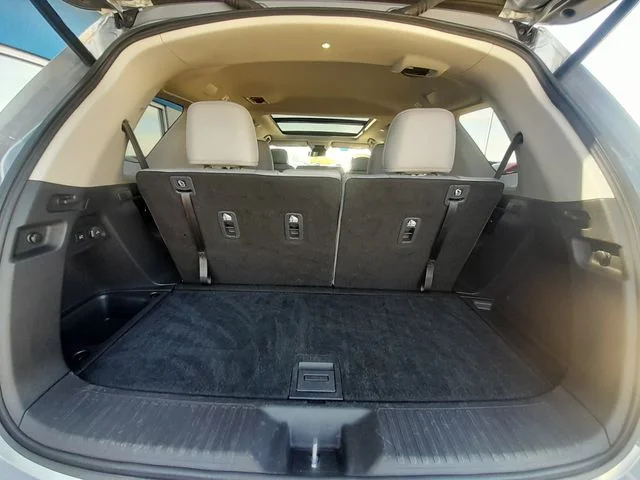 Used 2023 Silver Honda Elite image 64