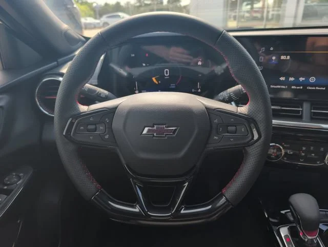 2026 Chevrolet Trax RS - Photo 17