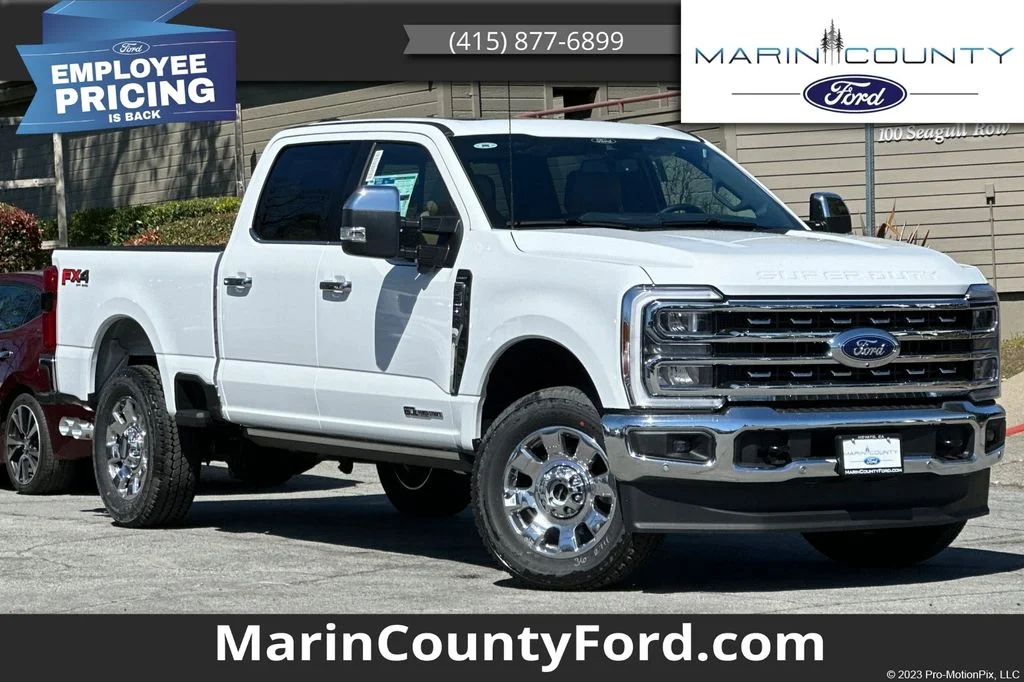 New 2025 Oxford White Ford F-250® Lariat® image 1