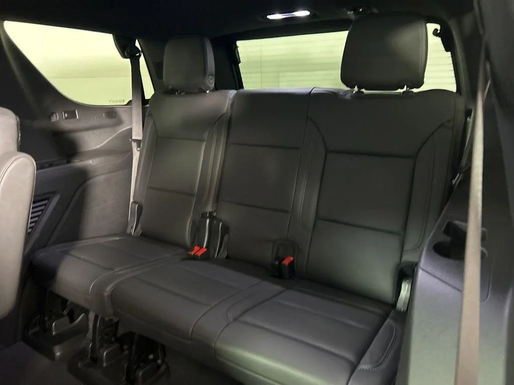 Used 2024 Black Chevrolet Z71 image 16