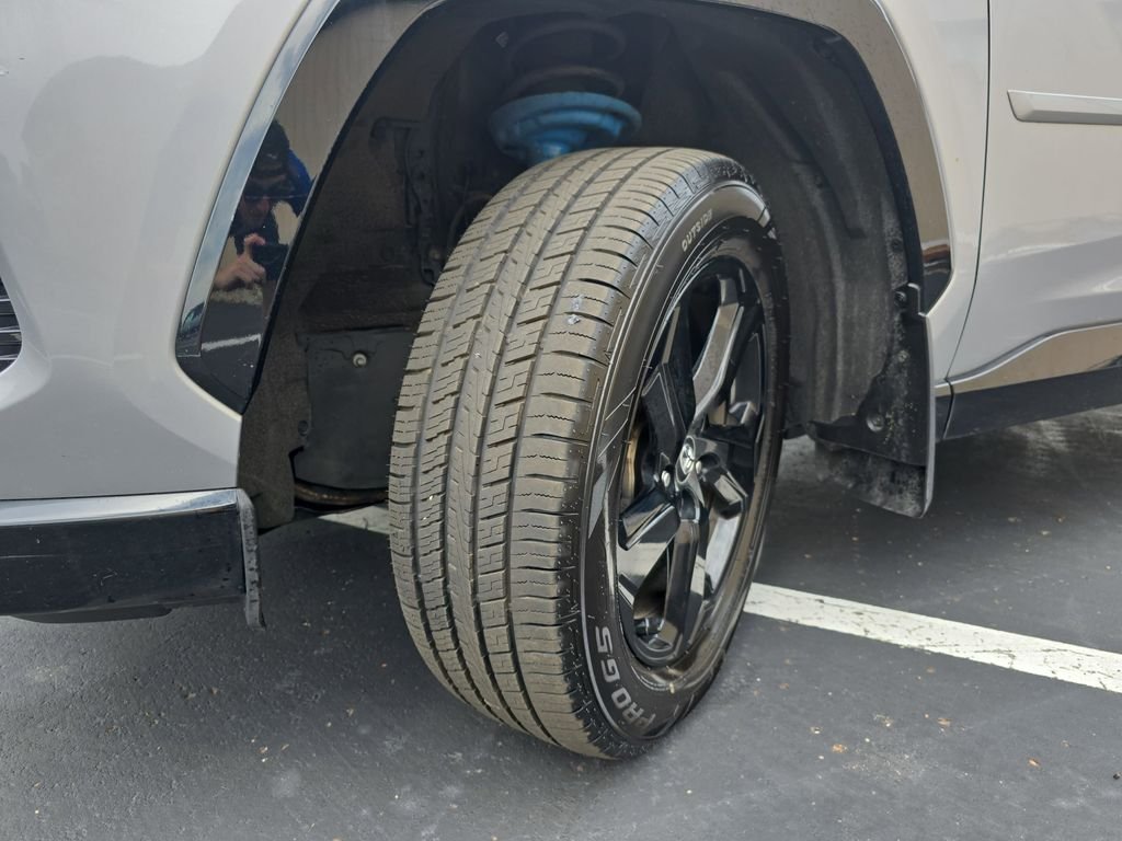 Certified Used 2021 Silver Toyota XSE image 38