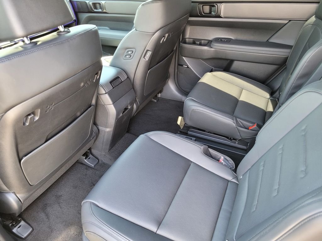 2025 Hyundai Santa Fe Calligraphy - Photo 6