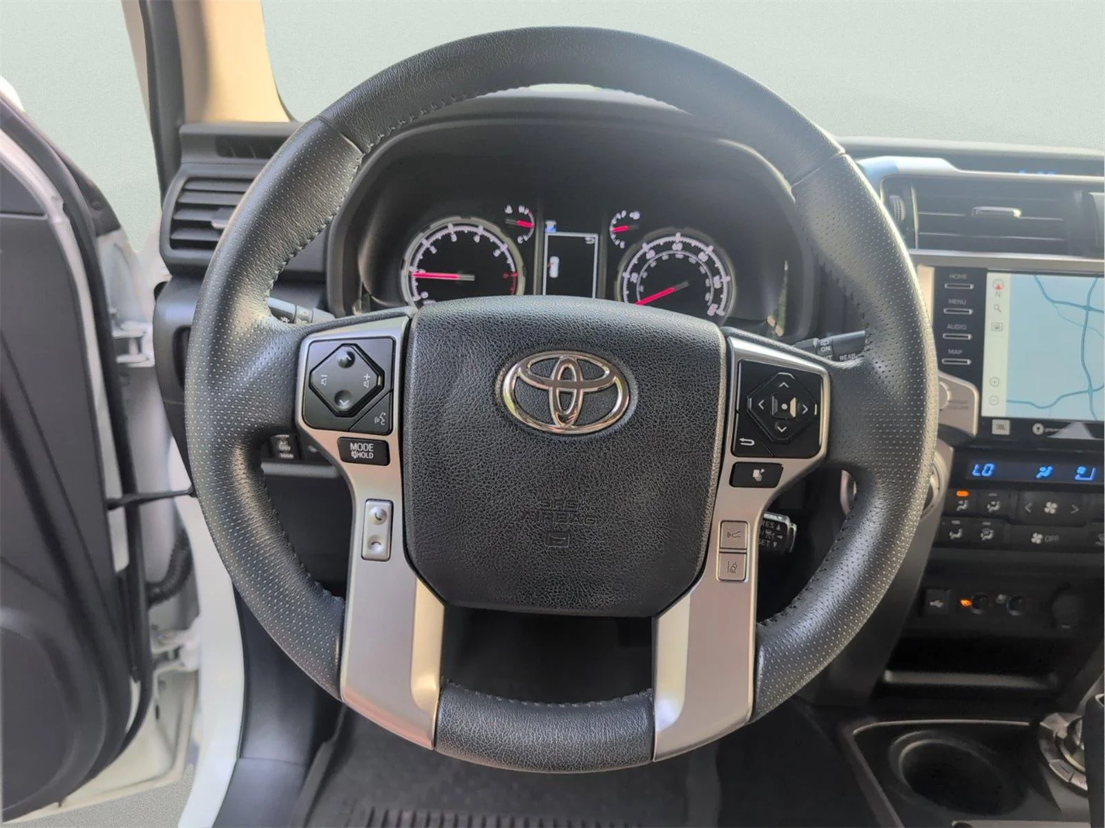 Used 2022 Blizzard Pearl Toyota Limited image 28