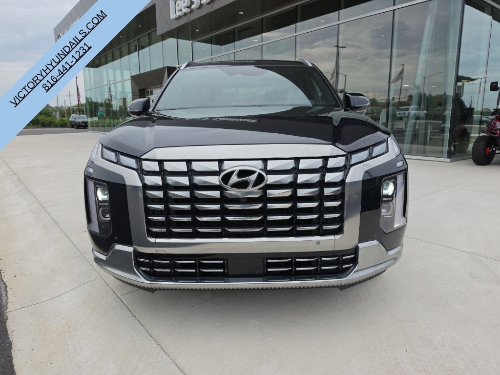 Used 2024 White Hyundai Calligraphy image 9
