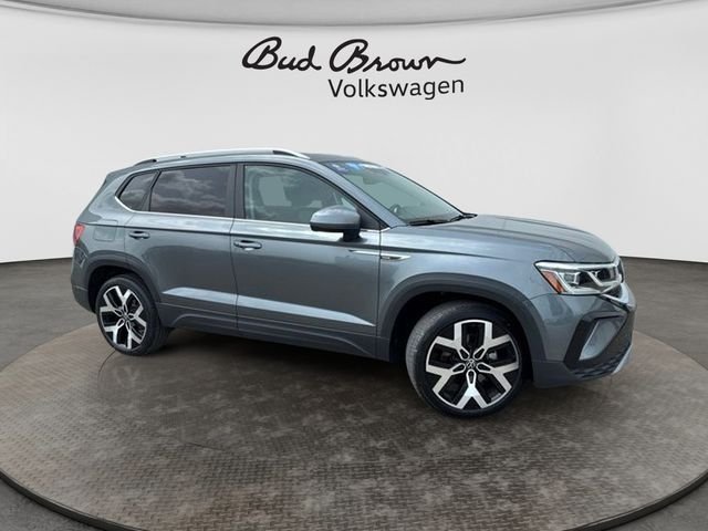Certified 2023 Volkswagen Taos SEL with VIN 3VV2X7B28PM324351 for sale in Kansas City