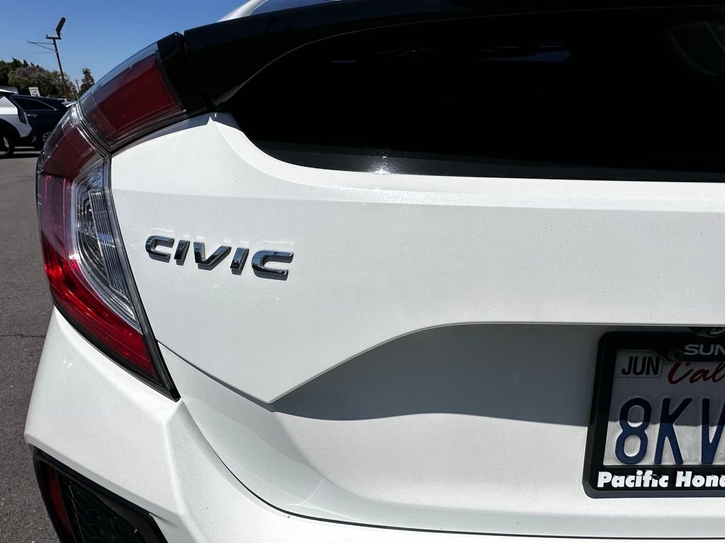 Used 2018  Honda Sport Touring image 5