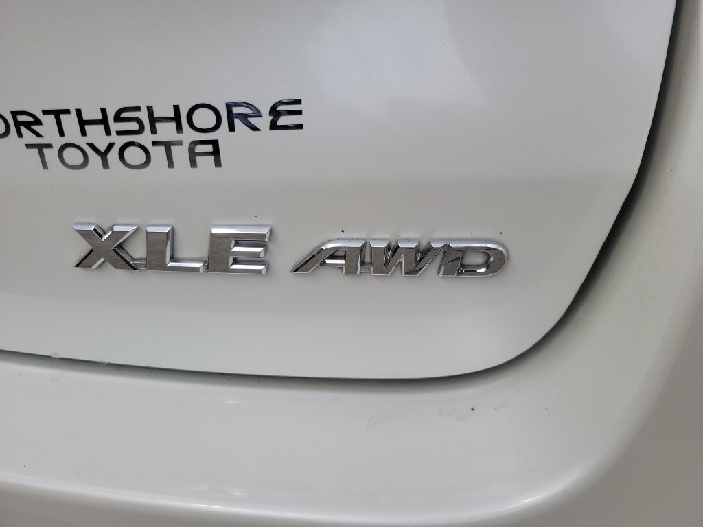 Certified Used 2017 White Toyota XLE image 5