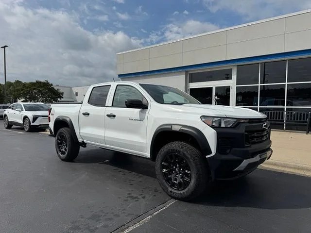 Used 2026 White Chevrolet Trail Boss image 1