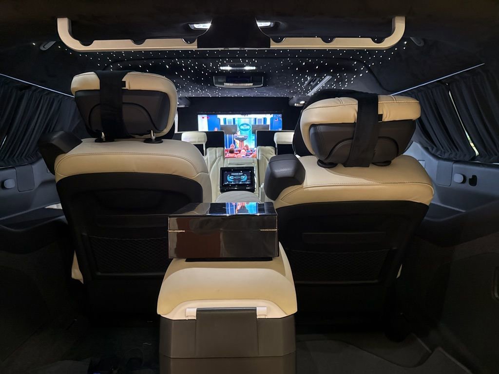 2025 Cadillac Escalade ESV Sport Platinum - Photo 26