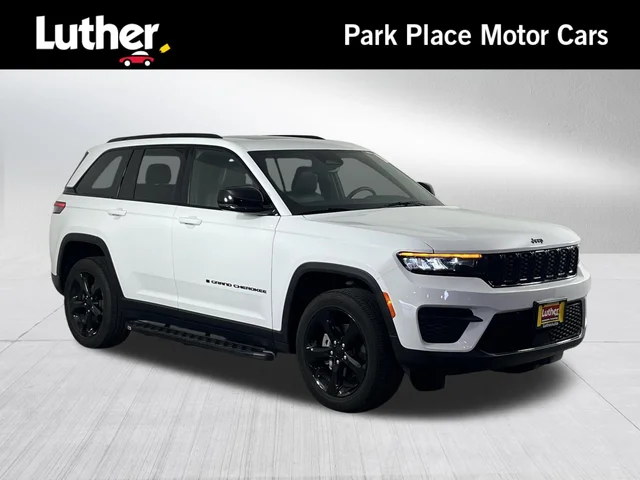 2022 Jeep Grand Cherokee Altitude