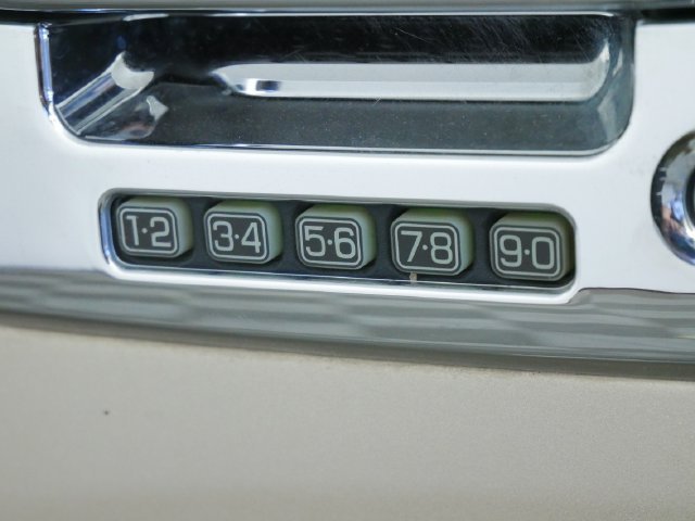 Used 2013  Ford XLT image 19