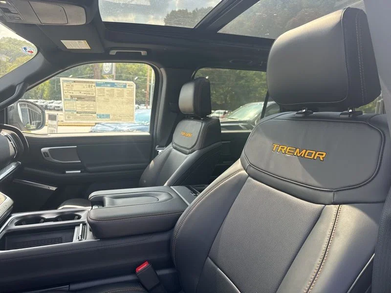 New 2025 Star White Metallic Tri-Coat Ford TREMOR® image 29