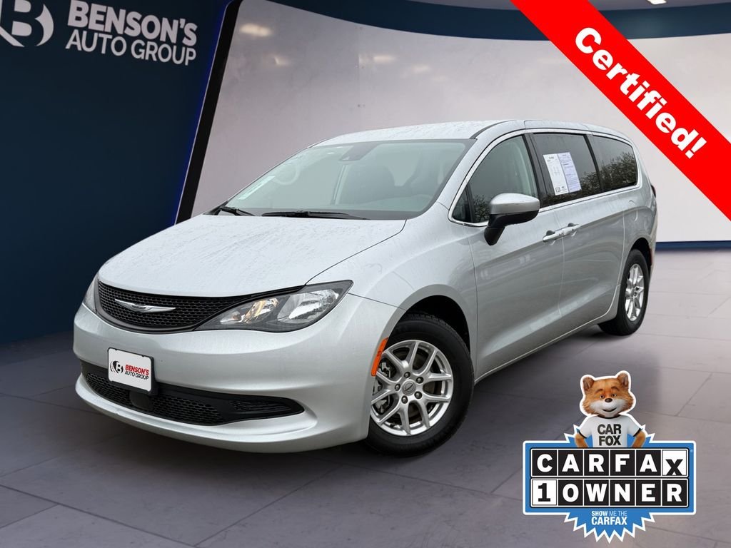 2023 Chrysler Voyager LX