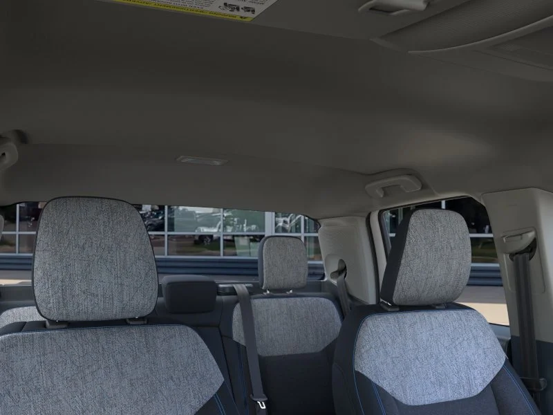 New 2026 Oxford White Ford XLT image 12