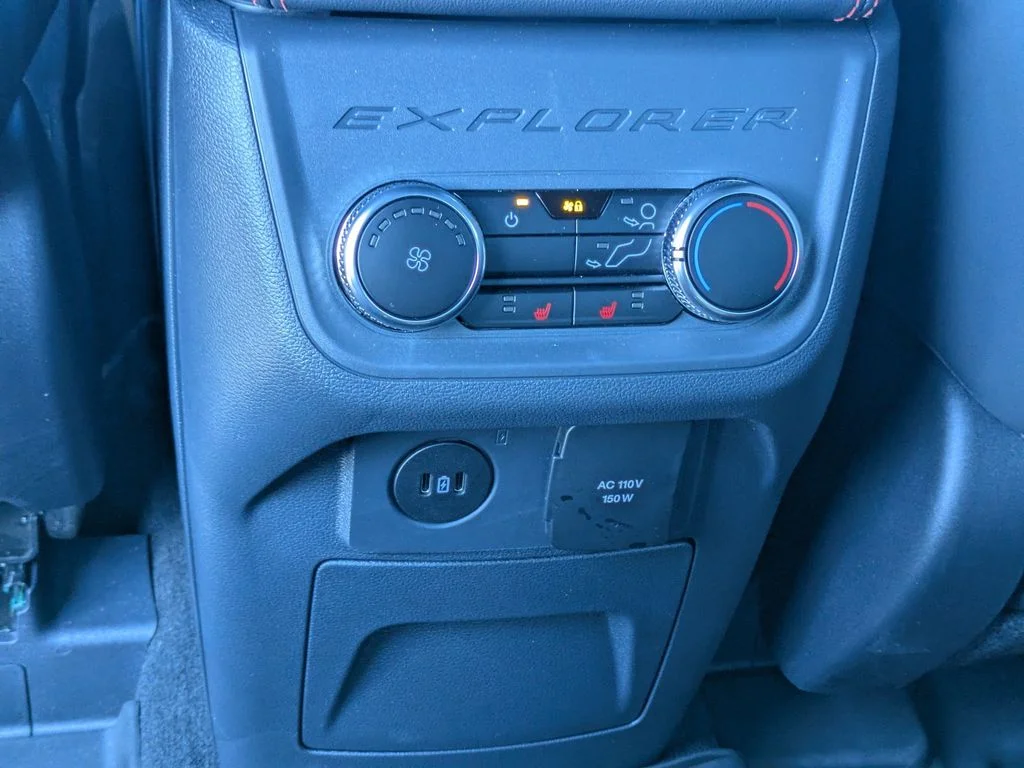 New 2026 Star White Metallic Tri-Coat Ford ST image 17