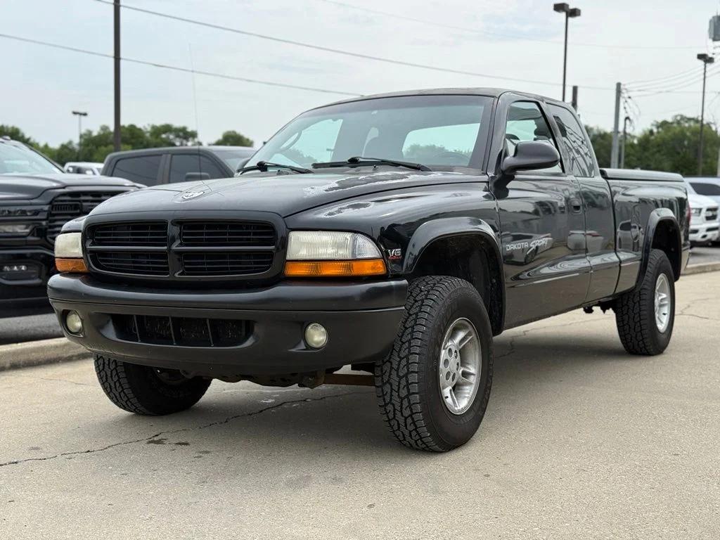 Used 2000 Black Dodge Sport image 25