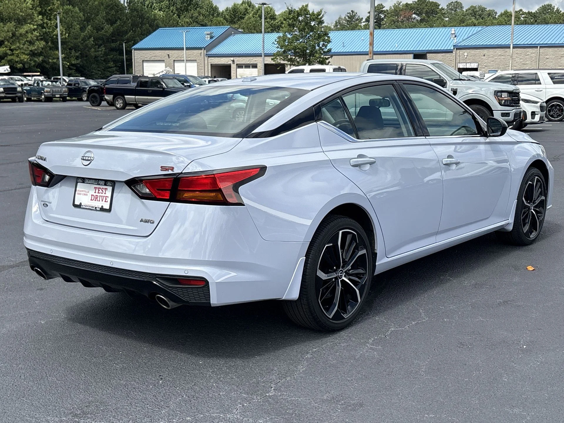 Certified Used 2025 Gray Nissan 2.5 SR image 23