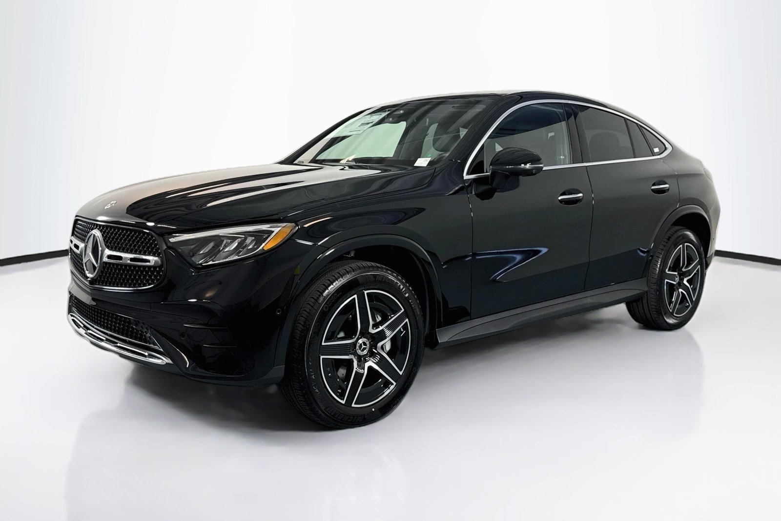 New 2027 Black Mercedes-Benz GLC 300 image 1