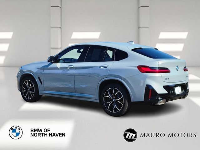 Used 2025 Gray BMW xDrive30i image 5