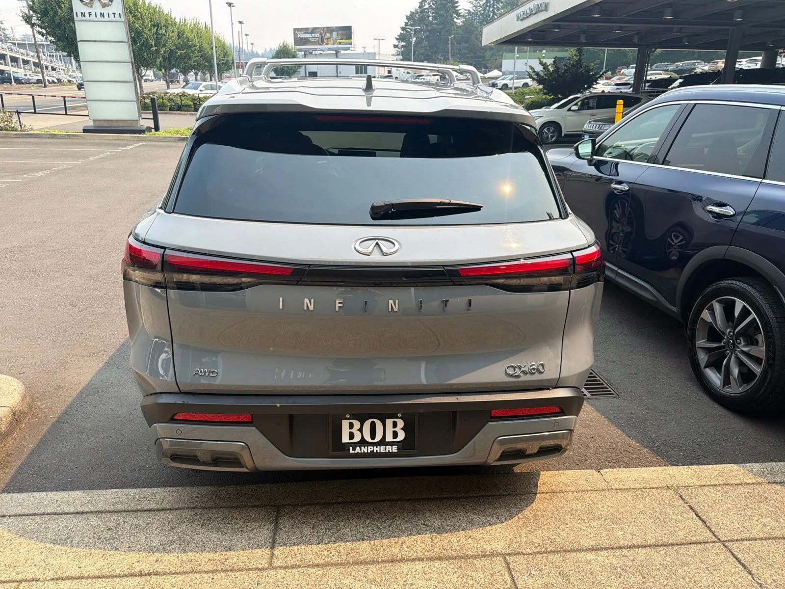 Certified Used 2025 Harbor Gray INFINITI Sensory image 9