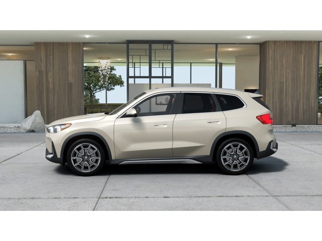 New 2027 Dune Grey Metallic BMW  image 4