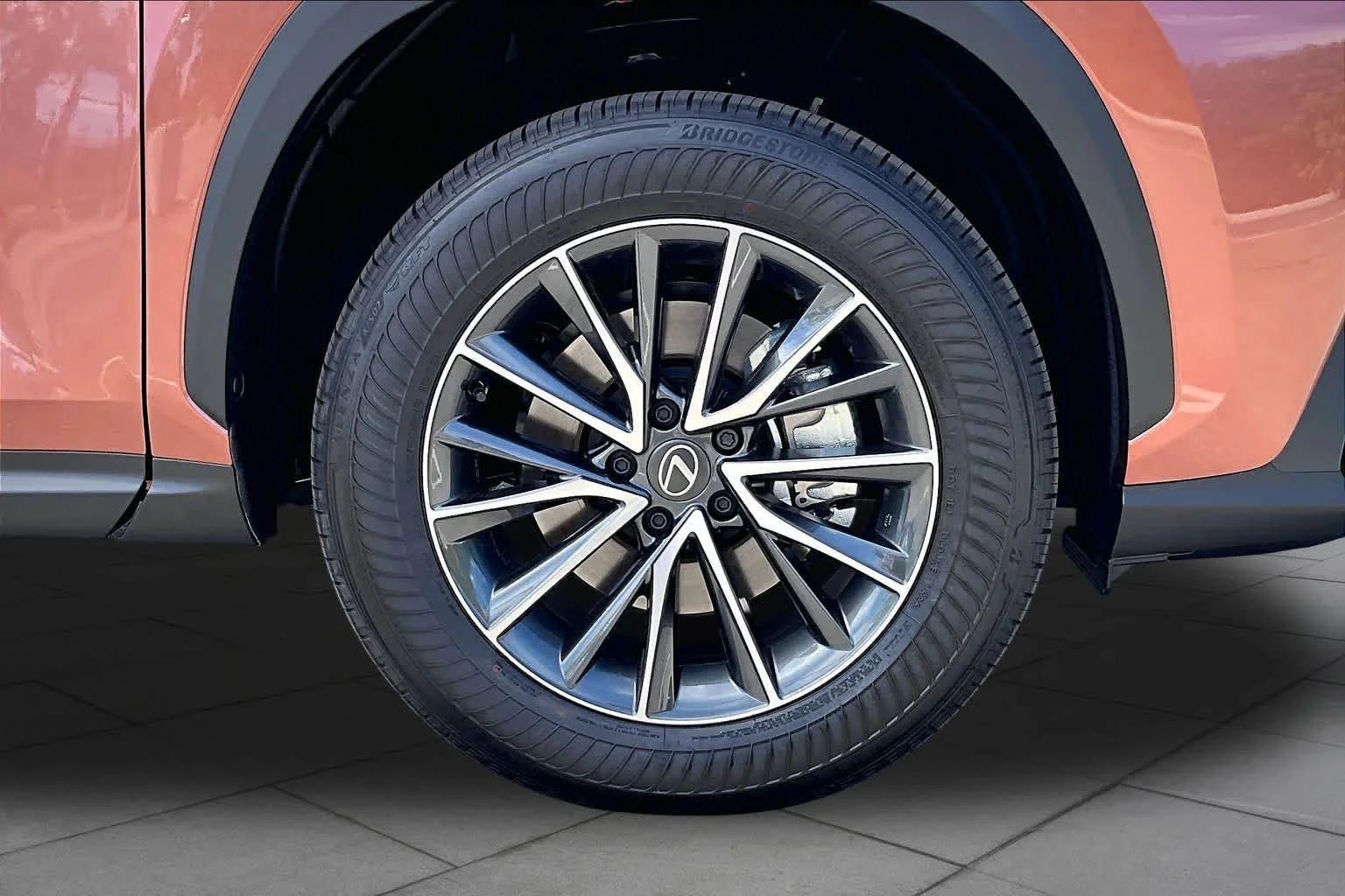 2026 Lexus NX 450h+ Premium - Photo 9