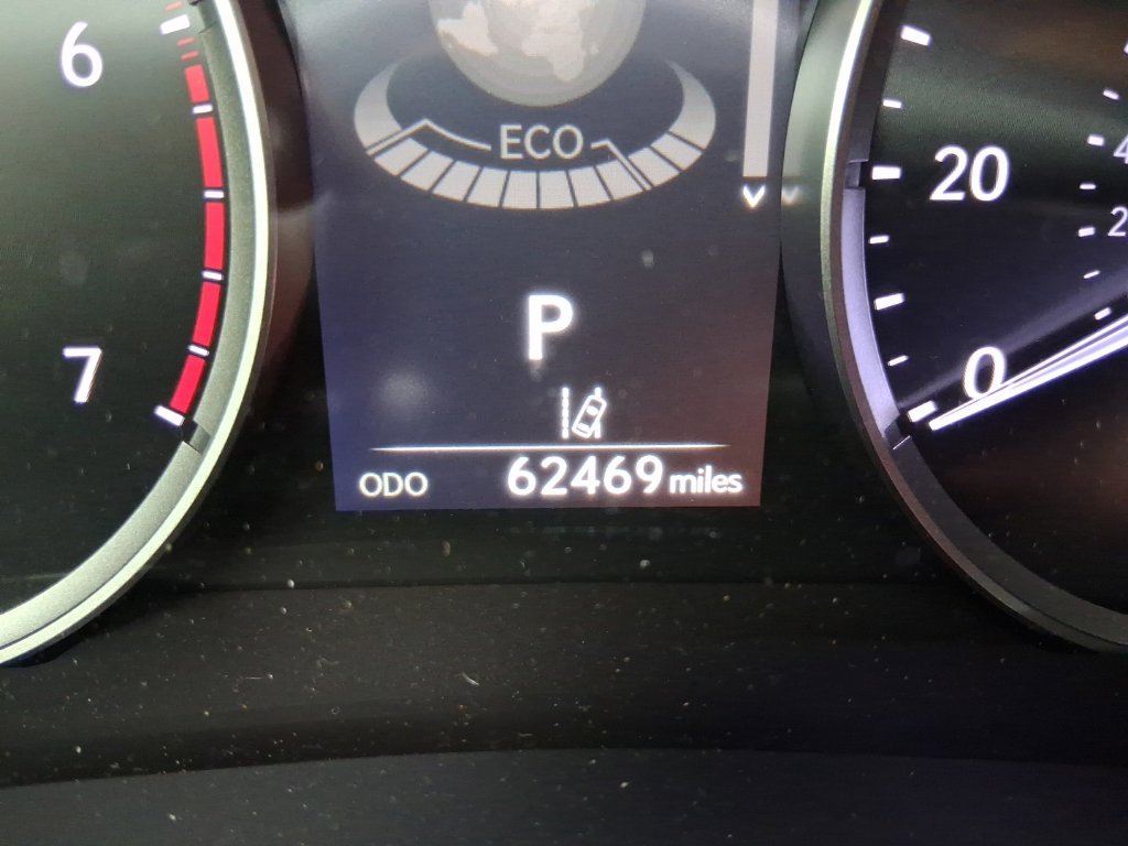 2021 Lexus IS 300 - Photo 23