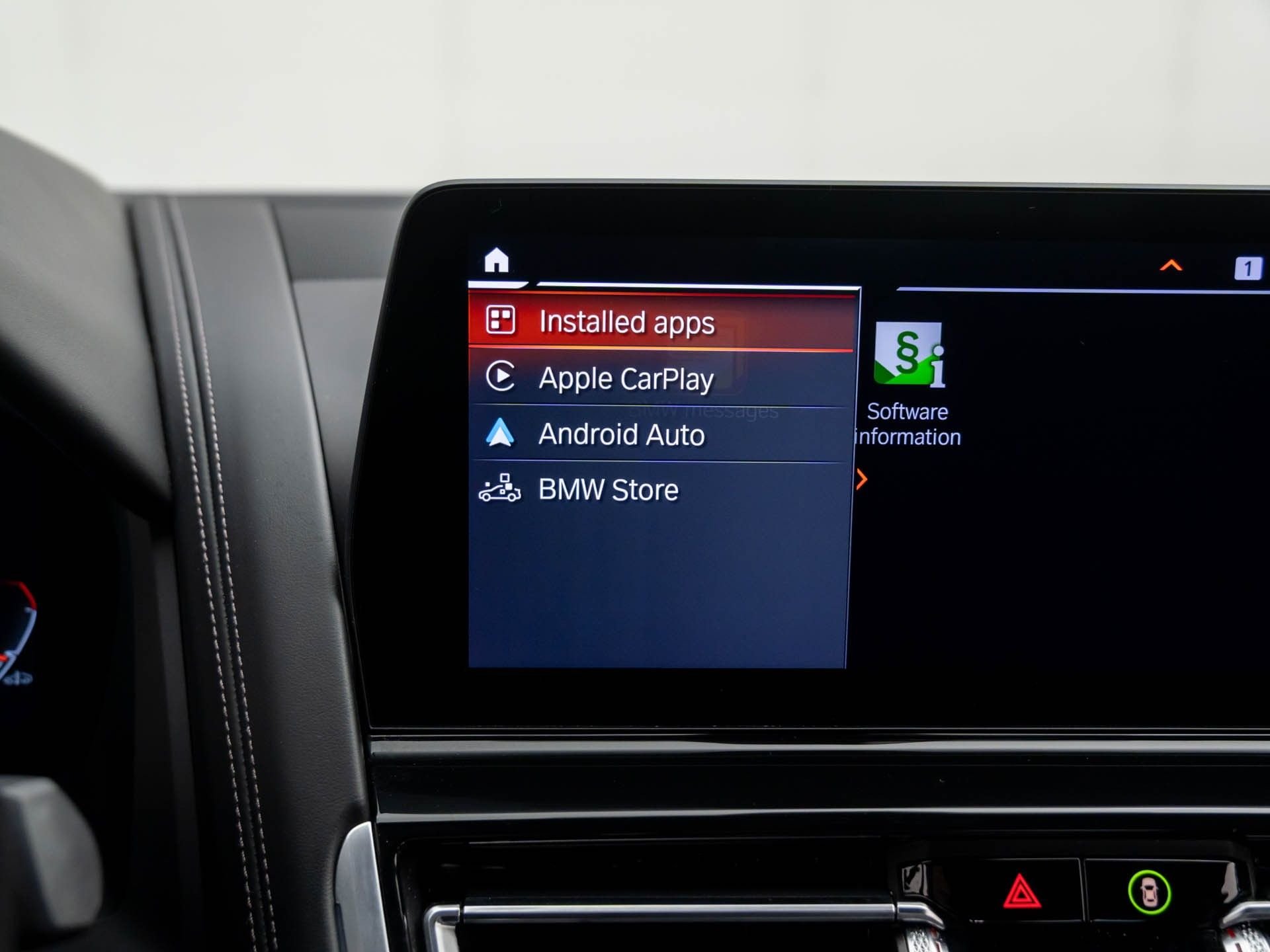 2025 BMW 8 Series M850i - Photo 29