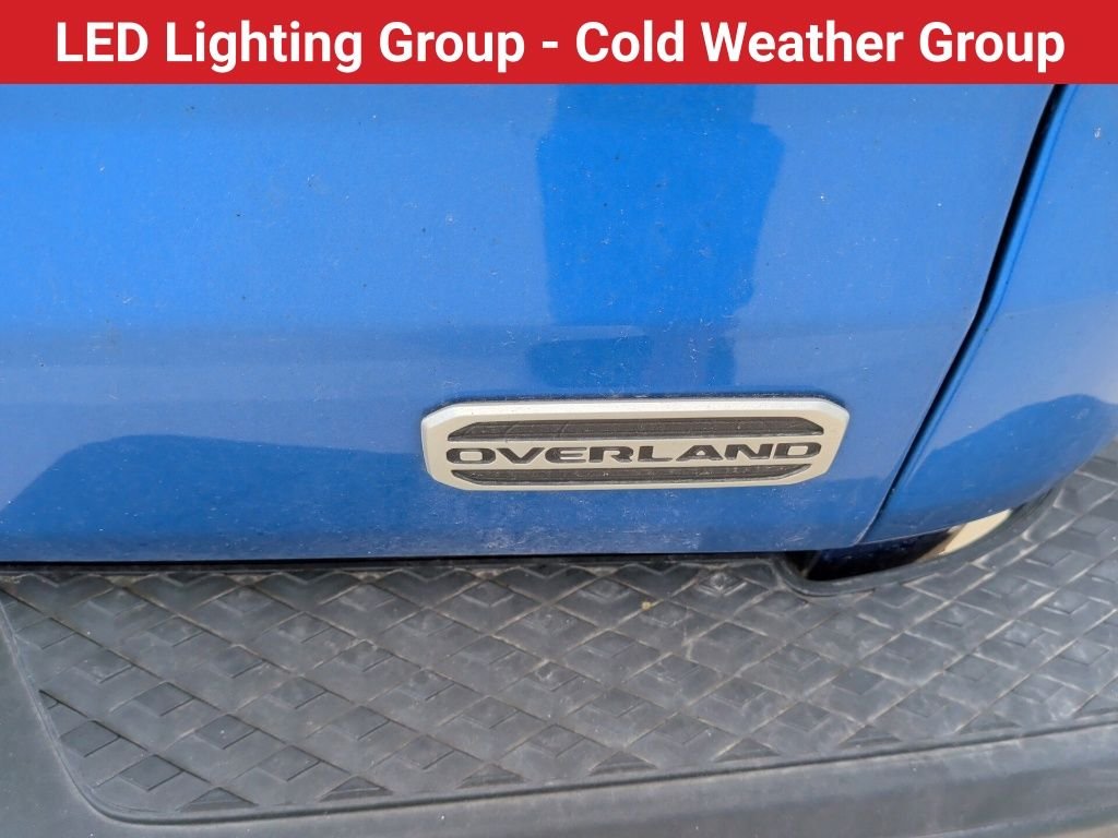 Used 2022 Blue Jeep Overland image 11