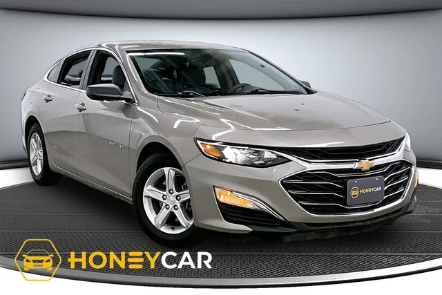 Pre-Owned 2022 Chevrolet Malibu LS