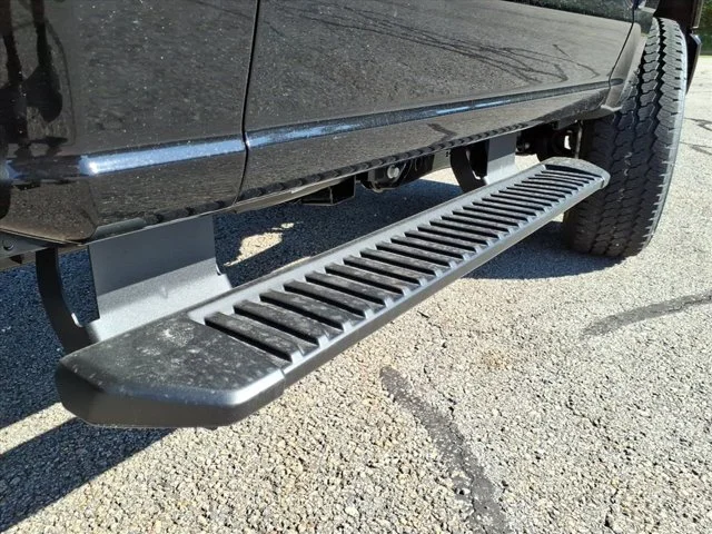 New 2026 Agate Black Metallic Ford XL image 27