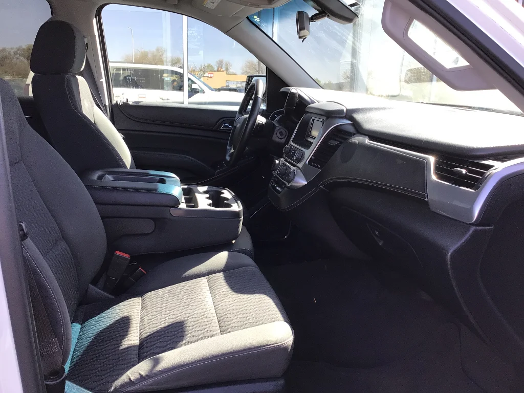 Used 2015 SUMMIT WHITE Chevrolet LS image 6