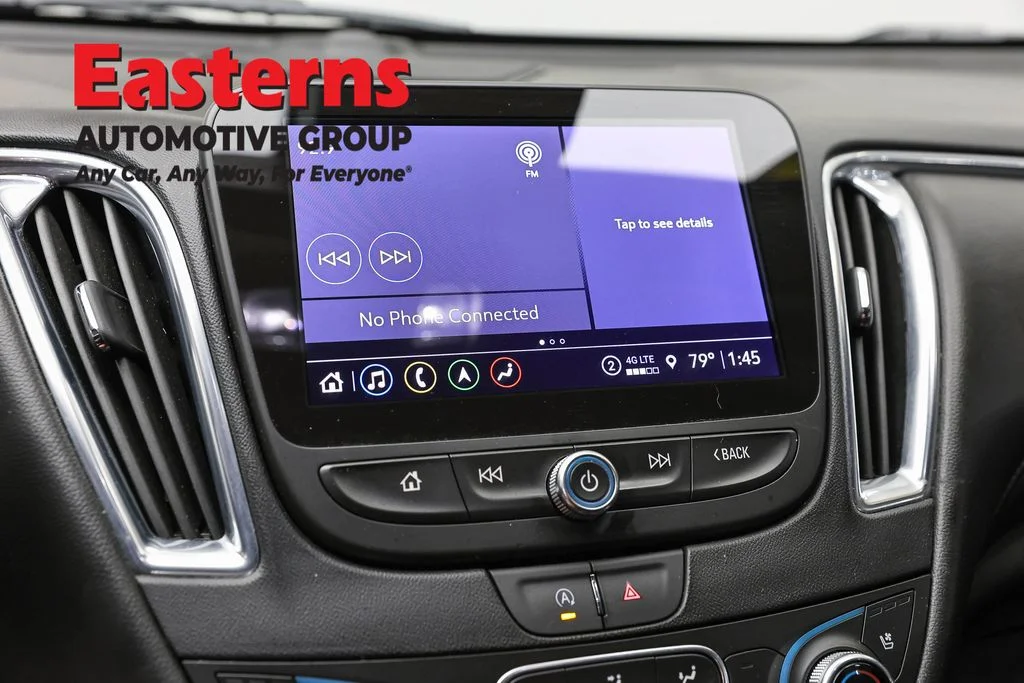 Used 2024 Gray Chevrolet LT image 19