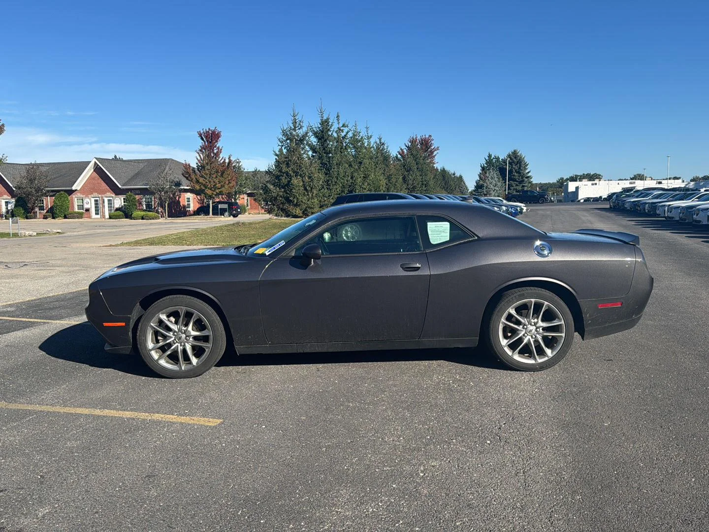 Used 2023 Granite Pearlcoat Dodge SXT image 6