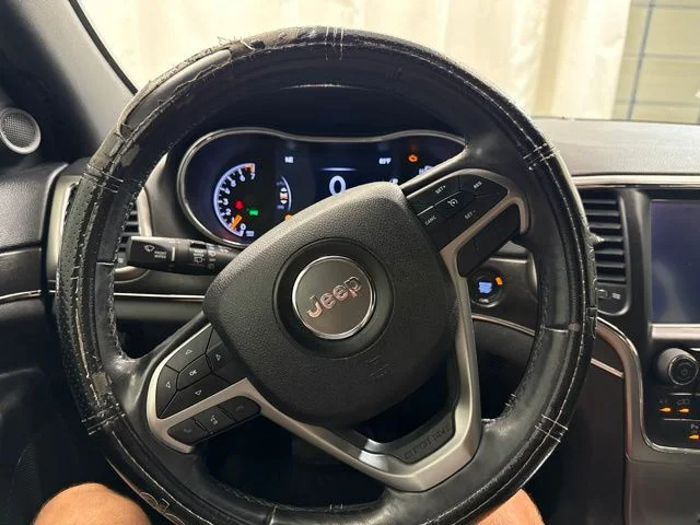 Used 2018 Black Jeep Limited image 22