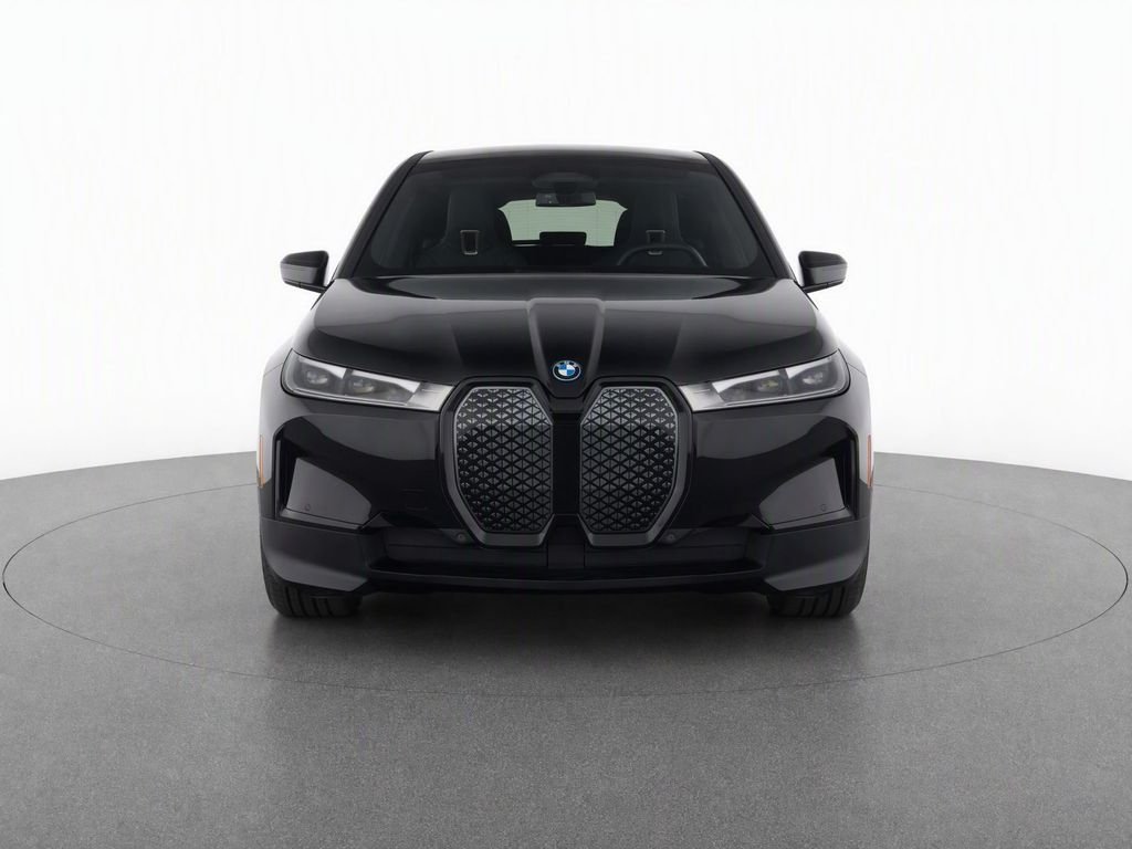 Used 2024 Black Sapphire Metallic BMW xDrive50 image 8
