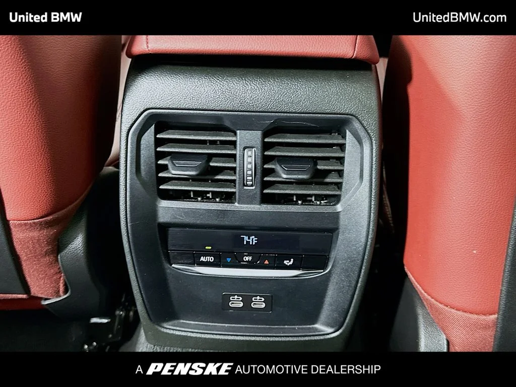 2025 BMW 3 Series 330i - Photo 26