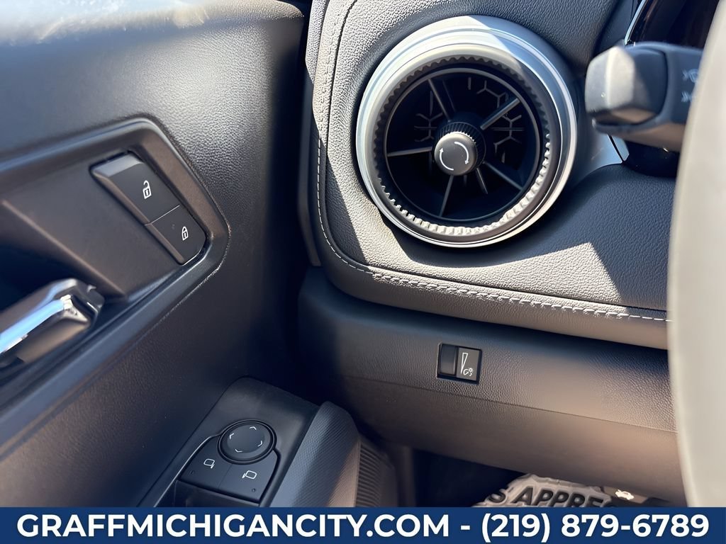 2026 Chevrolet Colorado LT - Photo 26