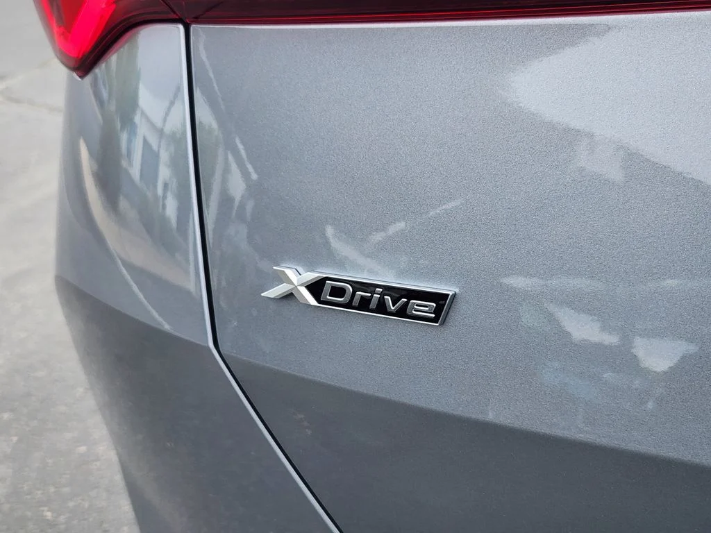 New 2026 Skyscraper Grey Metallic BMW 30 xDrive image 21