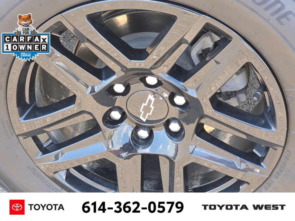Used 2025 White Chevrolet Custom image 13
