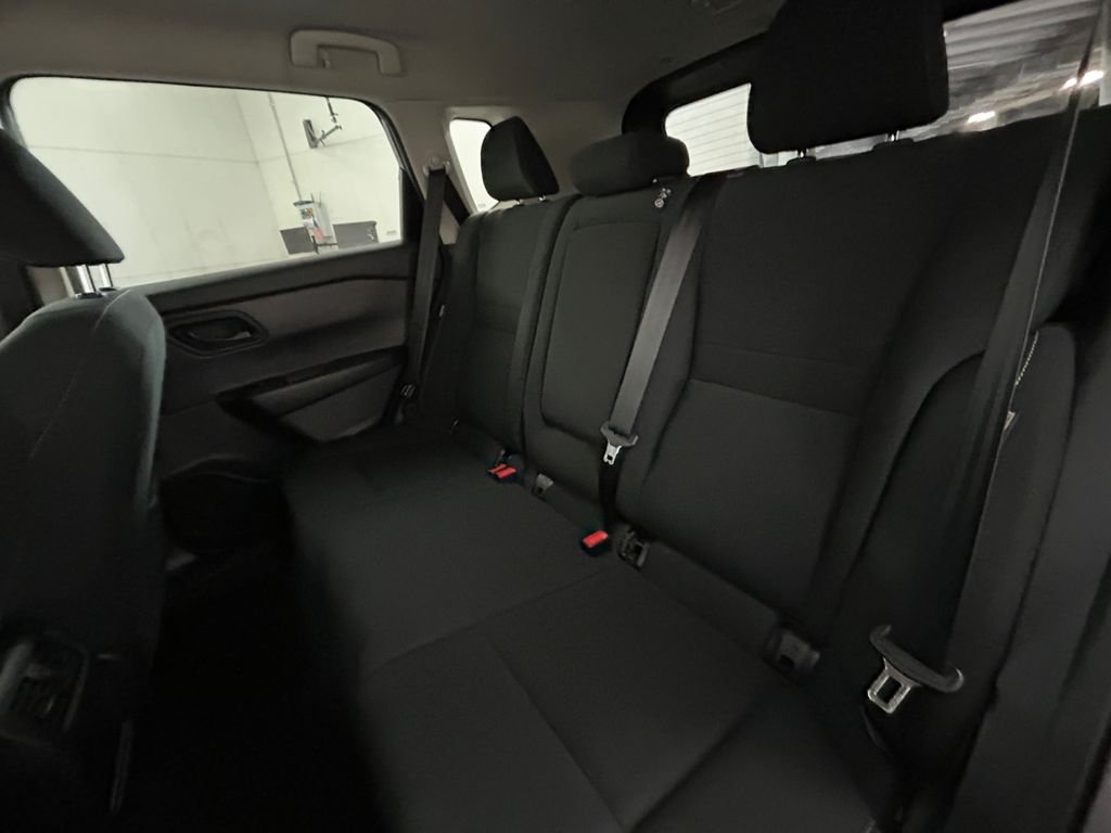 Used 2024 Gray Nissan S image 19