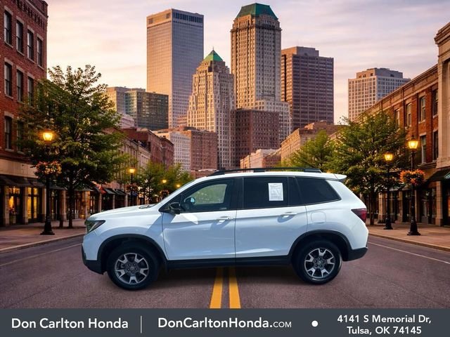 Used 2022 Platinum White Pearl Honda TrailSport image 8
