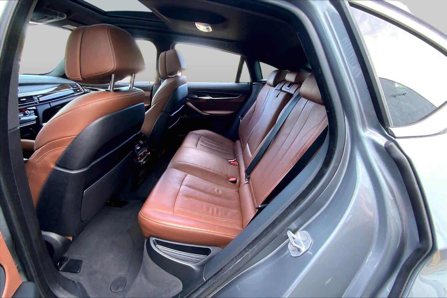 Used 2019 Space Gray Metallic BMW xDrive35i image 20