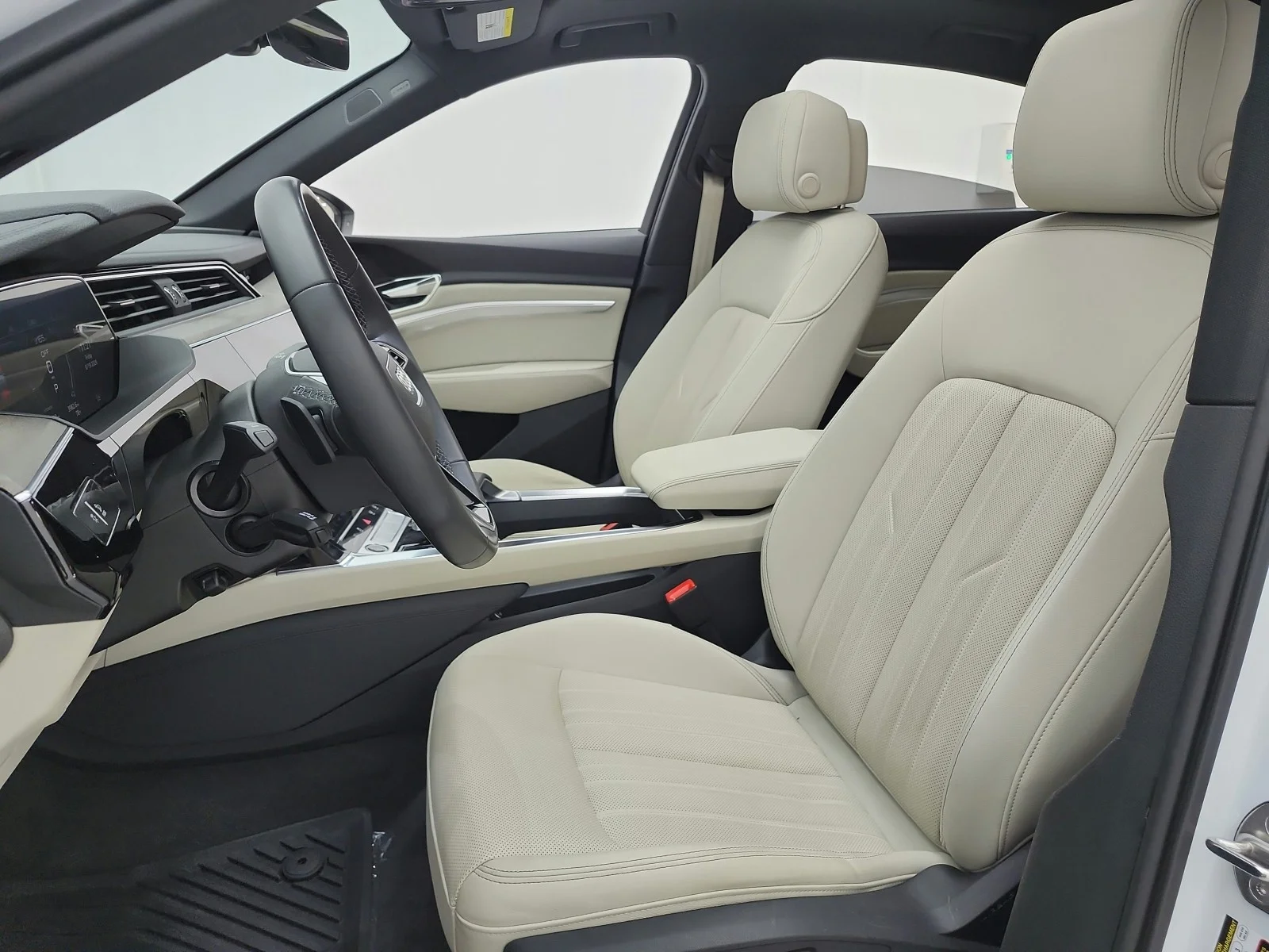 Used 2024 Glacier White Metallic Audi S line Premium Plus image 13
