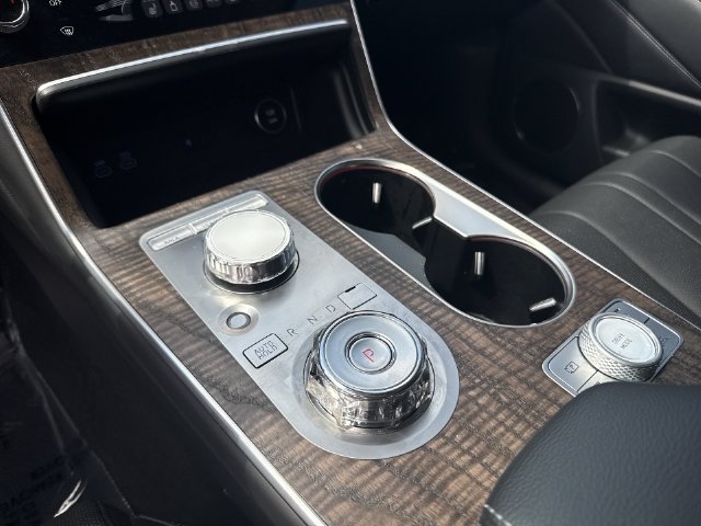 Used 2025 Black Genesis 2.5T image 19