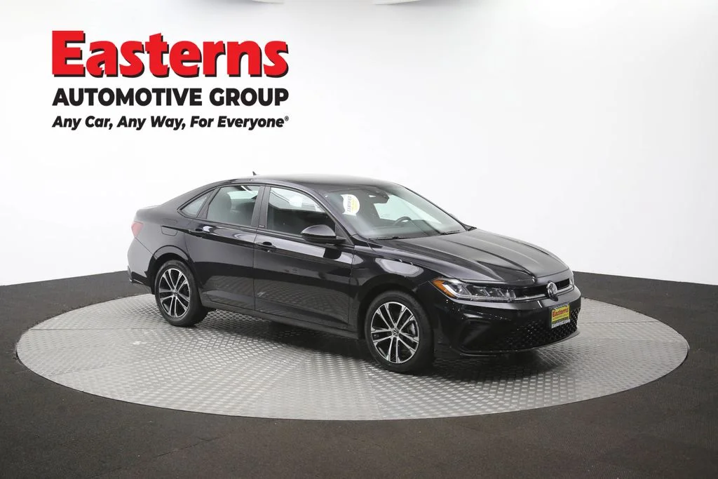 Used 2025 Black Volkswagen 1.5T Sport image 48